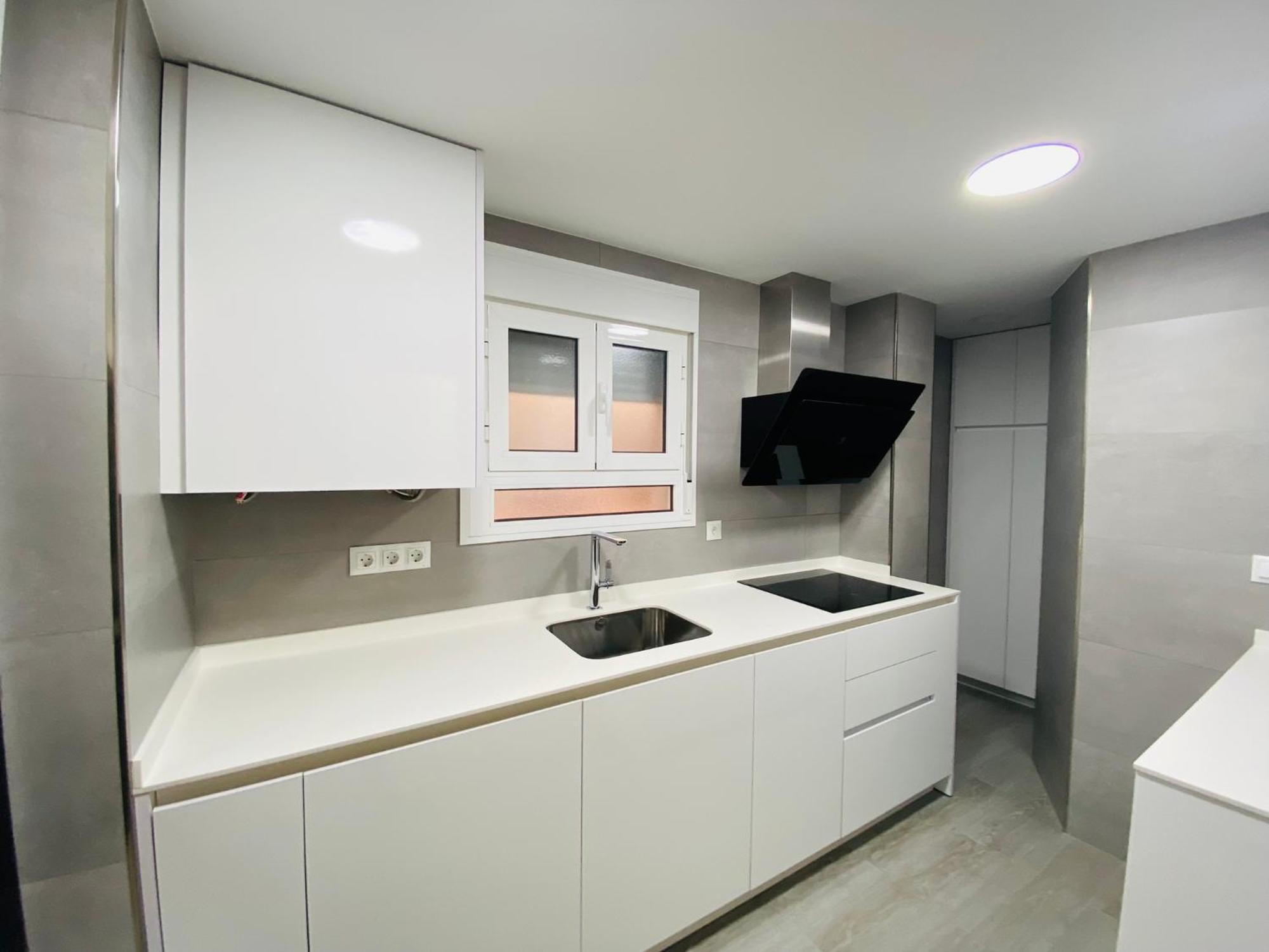 Apartamento En Malaga Junto A Estacion De Metro By Mo Buitenkant foto